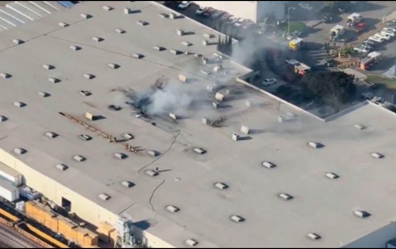 Al menos dos personas murieron y otras 18 resultaron heridas, informaron las autoridades. ESPECIAL.