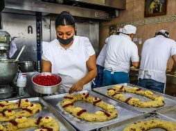 Panaderías preparan las roscas típicas de esta temporada. EL INFORMADOR/A. Navarro