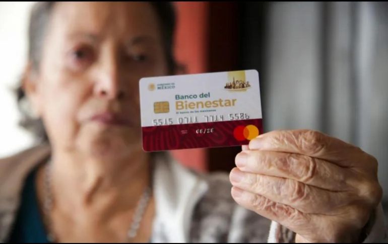 En el mes de febrero se continuará con la entrega de tarjetas para las mujeres que se registraron en noviembre y para los adultos mayores que se registraron en el mes de diciembre. ARCHIVO/INFORMADOR