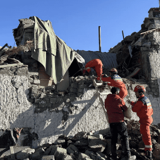 Terremoto en el Tíbet deja decenas de muertos