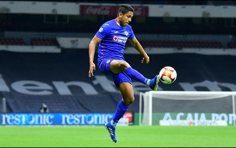 Chivas reforzaría su mediocampo con un jugador experimentado como lo es Luis Romo. IMAGO7 / ARCHIVO