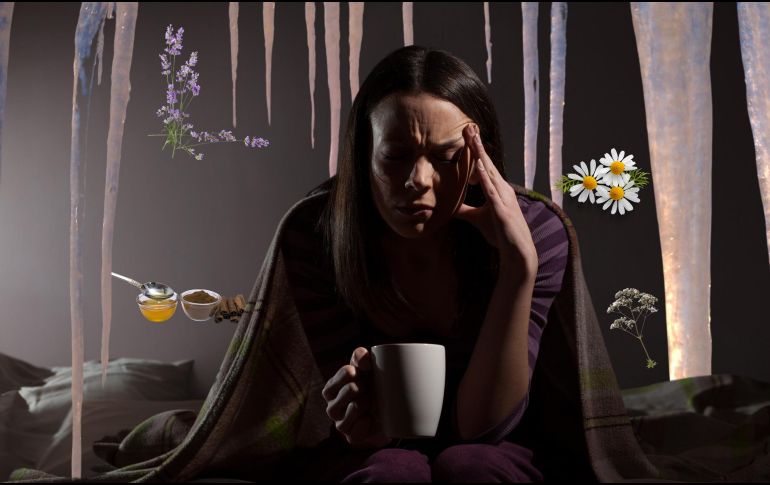 El invierno puede ser una época en la que resulta muy difícil conciliar el sueño debido al frío y al estrés de la temporada. ESPECIAL / CANVA