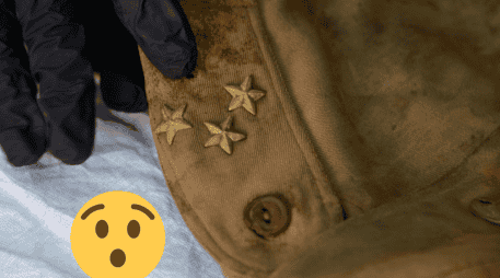 La restauración se realizó en una camisa y un pantalón. INAH / Mauricio Marat