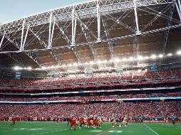 El State Farm Stadium podría recibir este duelo de postemporada. AFP/C. Petersen