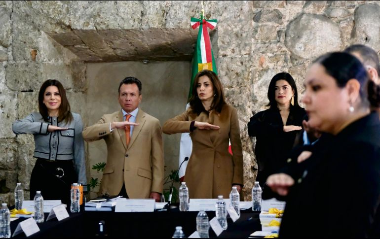 Pablo Lemus, en sesión solemne. X/VeroDelgadilloG