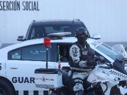 Hasta la calle Volcán Maunaloa llegaron elementos de la Fiscalía del Estado y la Guardia Nacional en distintas unidades policiales. EL INFORMADOR/ARCHIVO.