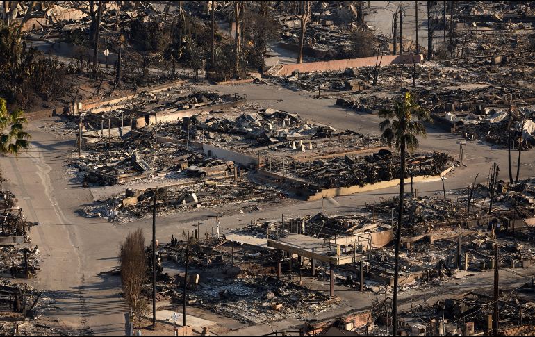 Al menos 18 personas han sido arrestadas por saqueos en las áreas devastadas por los incendios. EFE/A. DINNER.