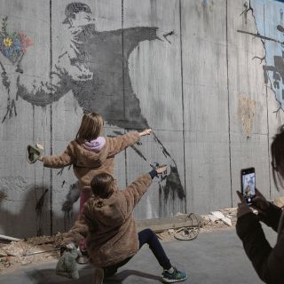 Entra a “El mundo de Banksy”