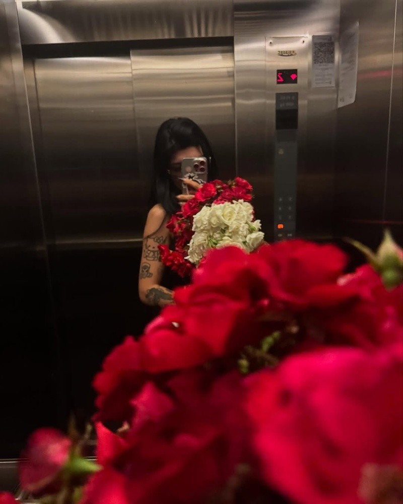 &nbsp;&nbsp;ESPECIAL/INSTAGRAM/cazzu.