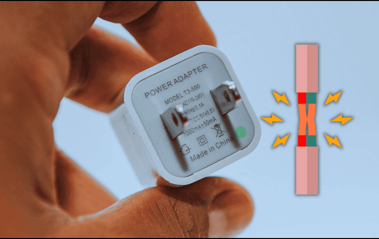 muchos usuarios optan por cargadores genéricos o falsificados debido a su menor costo, pero estos dispositivos suelen carecer de reguladores de voltaje y sistemas de seguridad adecuados. EL INFORMADOR / ARCHIVO