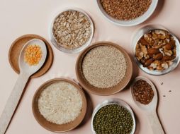 Un cambio notable en las dietas actuales es la incorporación de semillas, alimentos ricos en nutrientes esenciales como proteínas, fibra y grasas saludables, incluidos los ácidos grasos Omega 3 y Omega 6. Pexels