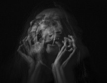 La migraña puede durar horas o días enteros. UNSPLASH/Camila Quintero Franco