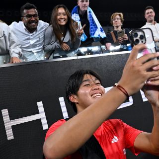 Abierto de Australia: Medvedev es sorprendido por un adolescente