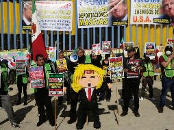 Ante la segunda investidura de Donald Trump como presidente de Estados Unidos, organizaciones en defensa de los derechos de migrantes protestaron en Tijuana, frente al muro que divide a México con ese país. Castigaron una piñata del magnate por “hacer berrinches como un niño”. EL UNIVERSAL