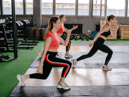 No hay un momento perfecto universal para hacer ejercicio; lo más importante es elegir un horario que se ajuste a tus necesidades, estilo de vida y preferencias. CANVA