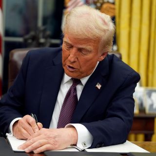 Donald Trump dijo que podría imponer aranceles de 25% a Canadá y México a partir del 1 de febrero