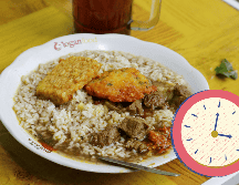 Ajustar los horarios de las comidas y evitar comer tarde no solo favorece una mejor digestión y calidad del sueño. UNSPLASH / A. Rachman