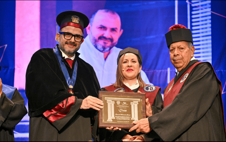 Esta es la segunda ocasión en la que Villanueva recibe el título de Doctor “Honoris Causa”. ESPECIAL/UNIVERSIDAD DE GUADALAJARA