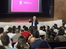 Alberto Esquer Gutiérrez resaltó que “Listo Jalisco” también fomenta políticas transversales como el impulso a la educación física, ayudando a prevenir problemas como la depresión infantil. ESPECIAL