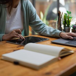 Carreras universitarias que requieren menos esfuerzo según la IA