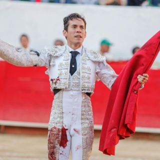 Diego Silveti celebra el regreso de las corridas de toros en la plaza Nuevo Progreso