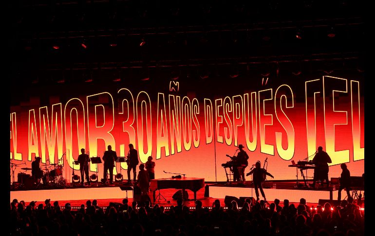 Fito Páez ofreció una velada inolvidable que quedará marcada en la memoria de Guadalajara. EL INFORMADOR / H. Figueroa