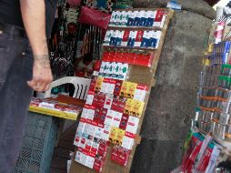 El bajo precio de los cigarros ilegales facilita su compra por menores de edad y merma la recaudación fiscal. EL INFORMADOR/Archivo