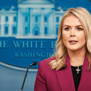 EU mantiene fecha de aplicación de aranceles a México