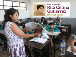 Los padres de los alumnos beneficiados obtendrán una tarjeta del Banco del Bienestar. EL INFORMADOR / ARCHIVO