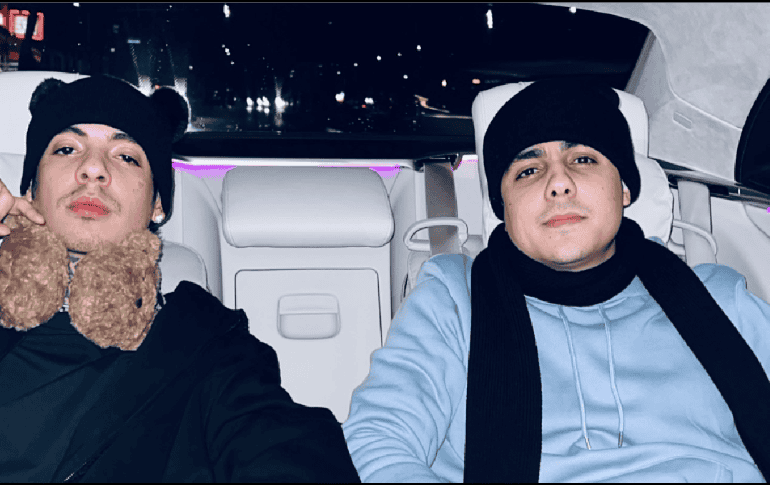 El músico y el influencer han subido fotografías recientemente en su paso por Europa. ESPECIAL / INSTAGRAM @markitostoys