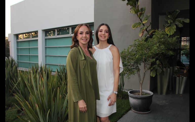 Roxana Soto Domínguez y Miroslava Godoy Soto. GENTE BIEN JALISCO / E. Escamilla