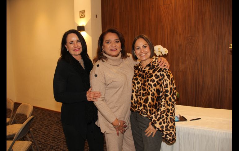 Ana Casillas, Lorena García y Larisa Ponce. GENTE BIEN JALISCO / E. Escamilla