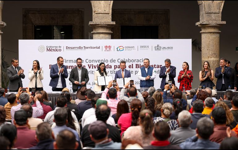 En Jalisco, la meta es concretar 16,000 acciones de regularización, con el propósito de construir ciudades más ordenadas y viables en los próximos años. EL INFORMADOR/ H. Figueroa.