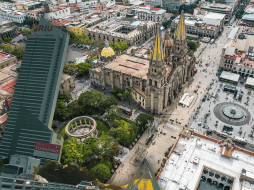 Este lugar asombroso se localiza en el piso 41 del Hotel Riu Plaza Guadalajara, el edificio más alto de todo Guadalajara con 204 metros de altura. EL INFORMADOR / ARCHIVO