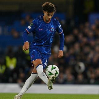 Delantero de Portugal será compañero de Santi Giménez en el Milan