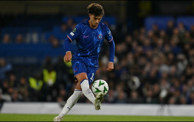 João Félix, ex del Benfica, Atlético de Madrid y Barcelona, con un papel secundario en el Chelsea, se encontrará en su nuevo equipo con la confianza de su compatriota Sergio Conceicao, nuevo técnico del Milan. AFP / ARCHIVO