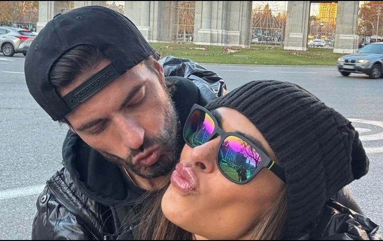 Galilea Montijo e Isaac Moreno se juran amor eterno en París. INSTAGRAM/@galileamontijo