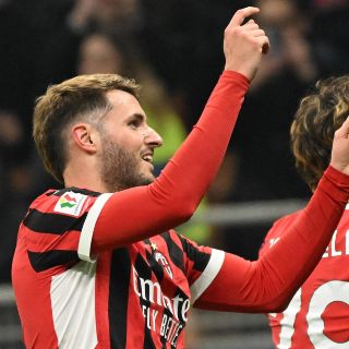 Excelente debut de Santiago Giménez con el Milan