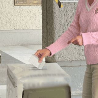 INE aprueba urna única para elección del Poder Judicial