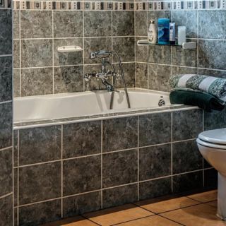 La alternativa eficaz para limpiar el inodoro sin dañar las tuberías