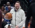 Luka Doncic arrastra una lesión en la pantorrilla izquierda que se hizo el día de Navidad, por lo que se ha perdido algunos juegos. AP/L. Otero