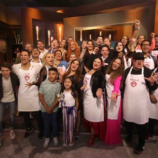 Ex estrella del futbol, ahora se convierte en Chef de famoso programa