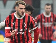 Santiago Giménez, nuevo delantero del AC Milan. EFE