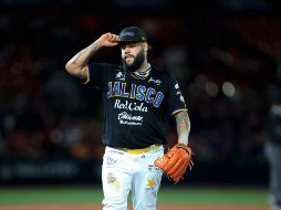 En la Serie del Caribe realizó su debut contra Japón y se agenció la victoria, teniendo una labor sobresaliente en la lomita. CORTESÍA/ Charros de Jalisco.