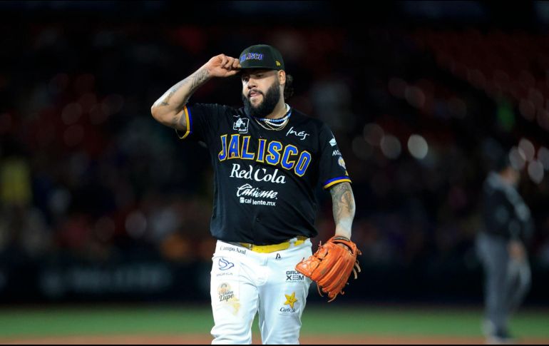 En la Serie del Caribe realizó su debut contra Japón y se agenció la victoria, teniendo una labor sobresaliente en la lomita. CORTESÍA/ Charros de Jalisco.