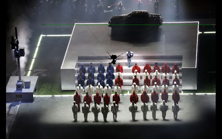 Durante su actuación, Lamar interpretó temas como 