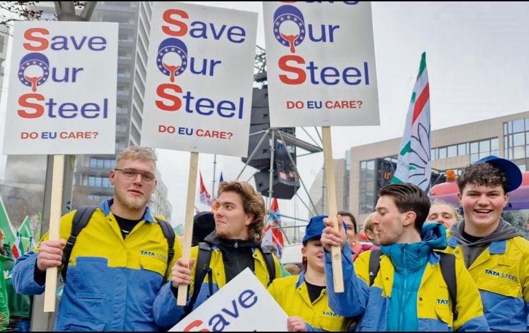 Acereros protestaron a inicios de febrero en la sede de la Comisión Europea, ante la falta de protección a su industria. ESPECIAL