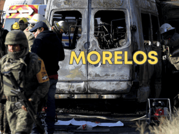 Un grupo armado incendió tres vehículos en las calles Mariano Matamoros y Emiliano Zapata, en la colonia Cerritos de las Cruces. AFP / ARCHIVO