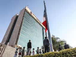 El evento se realizó por la conmemoración del Día de la Bandera, a celebrarse el próximo 24 de febrero. EL INFORMADOR/A. NAVARRO