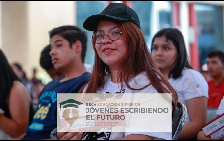 Si tú eres estudiante de una de estas universidades o instituciones públicas y aún no tienes tu beca, es momento de solicitarla. ESPECIAL / PROGRAMAS PARA EL BIENESTAR